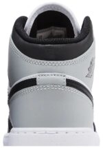 Air Jordan 1 Mid Older Kids' Shoes - Image 3