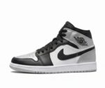 Air Jordan 1 Mid Older Kids' Shoes