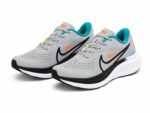 Nike ReactX Infinity Run 4 running - Image 2