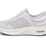 Skechers Hyperburst Bounder 2.0 sneakers.