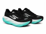 Skechers SKX Aero Burst sneakers in black with a mint sole - Image 3