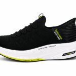 Skechers Distance Walker shoes in Black