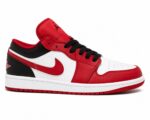 Nike Air Jordan 1 Low Bulls - Red - Image 2